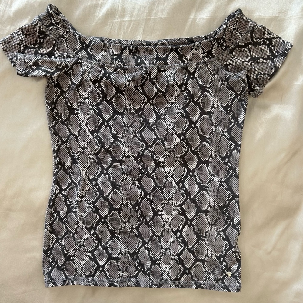 Guess Snake Print Off-Shoulder Top